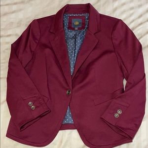 Women’s burgundy blazer